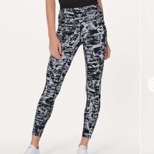 Lululemon Fast & Free 7/8 Tight II Nulux 25” Interlaced Starlight Black